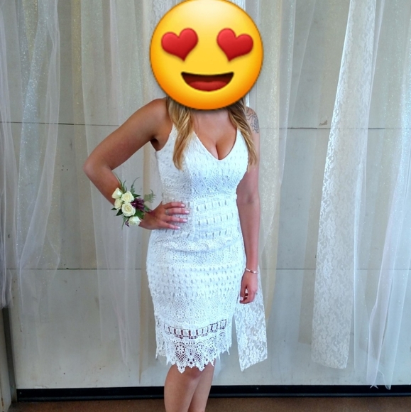 Dresses | White Fitted Dress | Poshmark